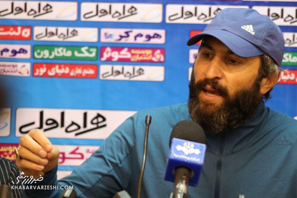 علی لطیفی