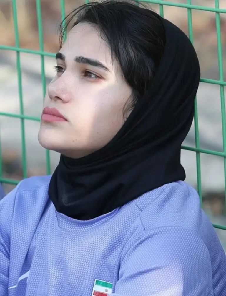 گلنوش خسروی