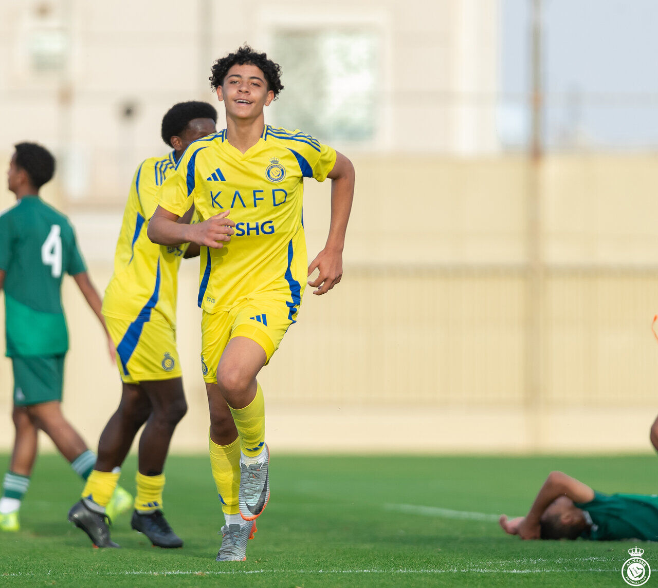 عکس | واکنش رونالدو به درخشش پسرش با لباس النصر