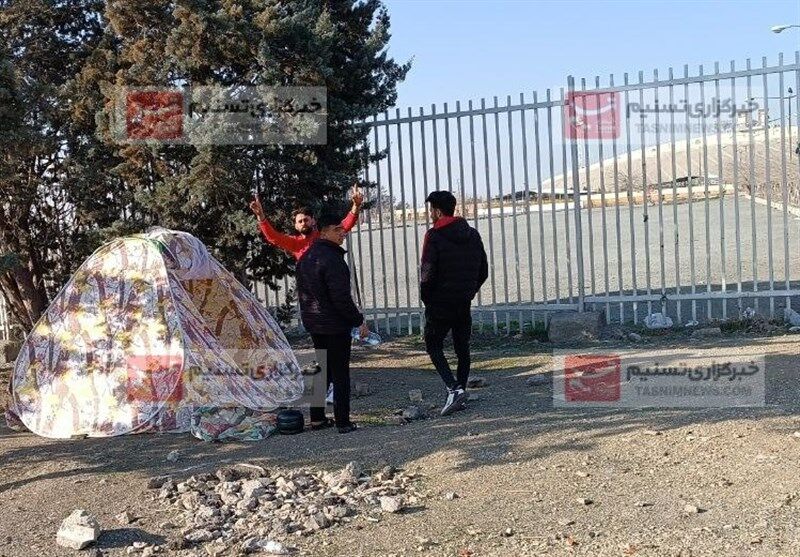 ورزشگاه آزادی , دربی پایتخت , تیم فوتبال استقلال , تیم فوتبال پرسپولیس , 